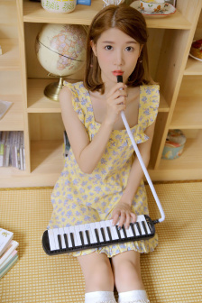 落地镜PLAY